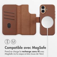 Accezz Étui de télephone portefeuille en cuir 2-en-1 avec MagSafe Apple iPhone 17 - Sienna Brown