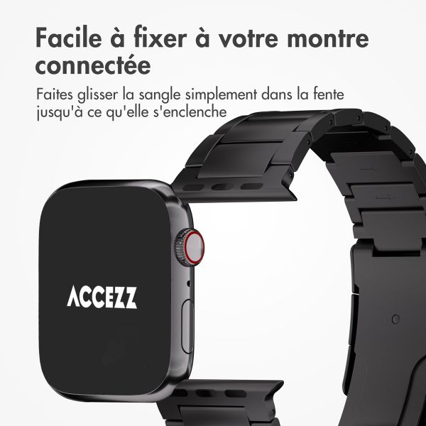 Accezz Bracelet en acier Titane mat Apple Watch Series 1 á 9 / SE (38/40/41 mm) | Series 10 (42 mm) - Noir