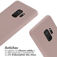 imoshion Coque en silicone avec cordon Samsung Galaxy S9 - Sand Pink