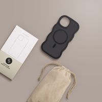 Selencia Coque arrière Wavy avec MagSafe Apple iPhone 15 - Noir