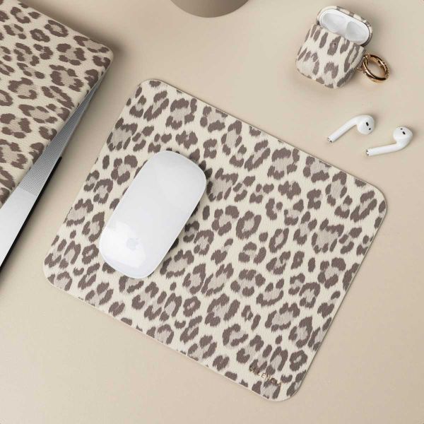 Selencia Sabi Tapis de Souris en Similicuir imprimé panthère - 20 x 24 cm - Soft Ivory