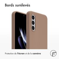 Accezz Coque Liquid Silicone Samsung Galaxy A56 - Marron clair