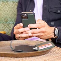 Accezz Étui de téléphone portefeuille en cuir de qualité supérieure 2 en 1 Apple iPhone 13 Mini - Vert