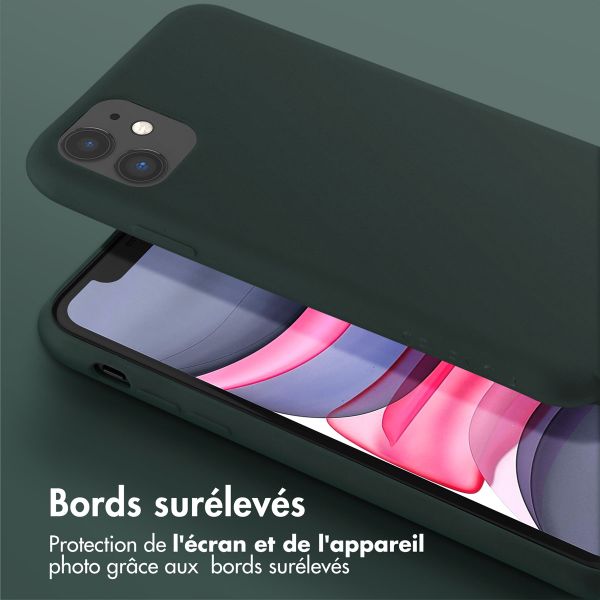 Selencia Coque silicone avec cordon amovible iPhone 11 - Vert foncé