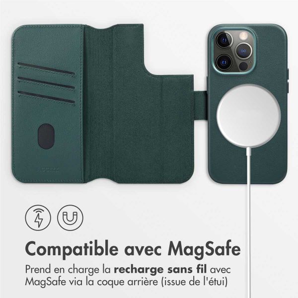 Accezz Étui de télephone portefeuille en cuir 2-en-1 avec MagSafe Apple iPhone 14 Pro - Cedar Green