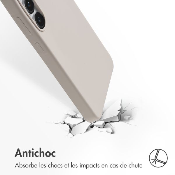 Accezz Coque Liquid Silicone avec MagSafe Samsung Galaxy S25 FE - Stone