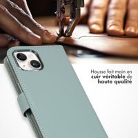 Selencia Étui de téléphone portefeuille en cuir véritable iPhone 15 - Air Blue