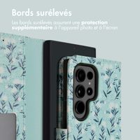 imoshion Étui de télephone portefeuille Design Samsung Galaxy S24 Ultra - Blue Flowers