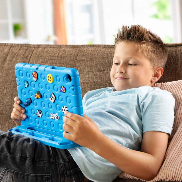 imoshion Coque kidsproof avec poupées amovibles Apple iPad 11 (2025) 11 pouces A16 / iPad 10 (2022) 10.9 pouces - Bleu