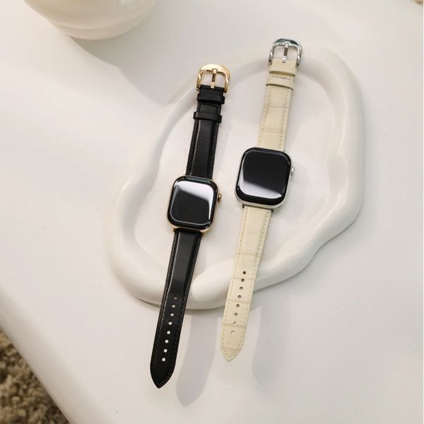 Burga Bracelet en cuir véritable Apple Watch Series 1 - 11 / SE / Ultra (44/45/46/49 mm) - Buttermelt / Silver