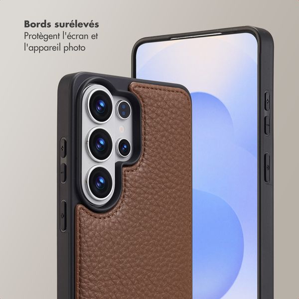 Selencia Coque de télephone Nova avec cordon et porte-cartes Samsung Galaxy S26 Ultra - Mocha Brown