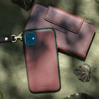 Selencia Etui portefeuille serpent amovible 2-en-1 Llyr iPhone 13 Pro - Rouge foncé