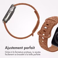 imoshion Bracelet en silicone imprimé léopard Apple Watch Series 1 - 9 / SE (38/40/41 mm) | Series 10 / 11 (42 mm) - Marron