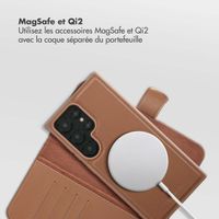 Selencia Étui portefeuille amovible Olyn avec MagSafe Samsung Galaxy S24 Ultra - Marron