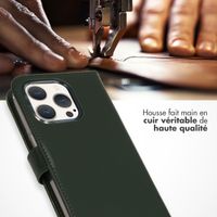 Selencia Étui portefeuille en cuir véritable Apple iPhone 15 Pro - Vert