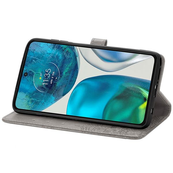 imoshion Etui de téléphone portefeuille Mandala Motorola Moto G52 / G82 - Gris