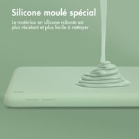 Accezz Coque Liquid Silicone Apple iPad 9 (2021) 10.2 pouces / iPad 8 (2020) 10.2 pouces / iPad 7 (2019) 10.2 pouces - Vert clair