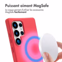 imoshion Coque arrière Color avec cordon amovible et MagSafe Samsung Galaxy S25 Ultra - Red Raspberry