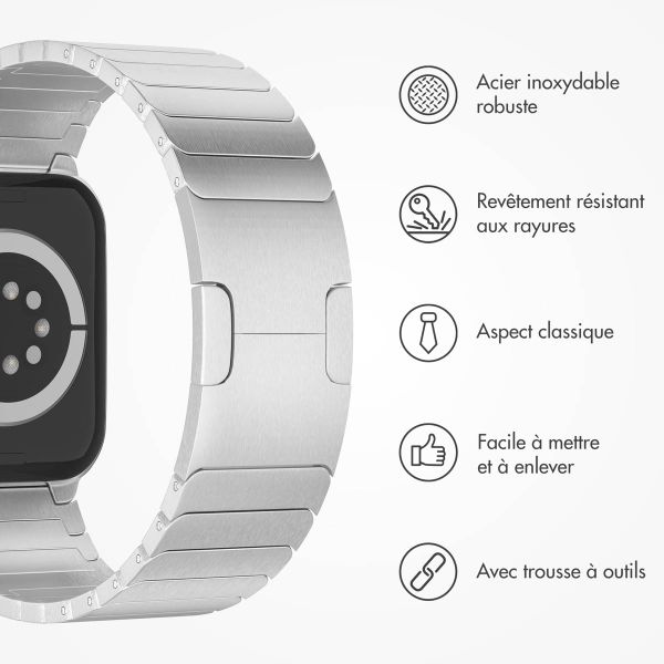 Selencia Bracelet à maillons en acier inoxydable Apple Watch Series 1 á 10 / SE / Ultra (2) (44/45/46/49 mm) - Argent