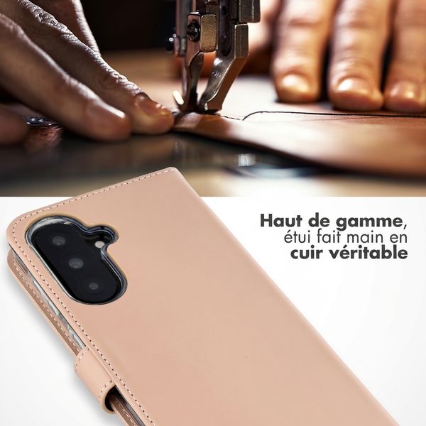 Selencia Étui portefeuille en cuir véritable Samsung Galaxy A37 (5G) - Rose clair