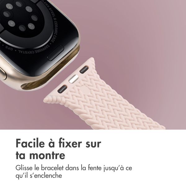 imoshion Bracelet en silicone tressé Apple Watch Series 1 à 9 / SE (38/40/41 mm) | Series 10 (42 mm) - Rose