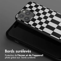 Selencia Coque design en silicone avec cordon amovible Apple iPhone 15 Pro Max - Irregular Check Black