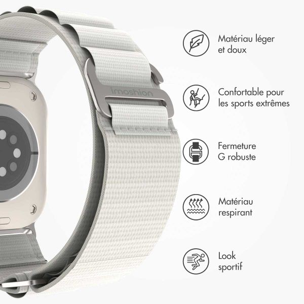 imoshion Bracelet en nylon Alpine Apple Watch Series 1 t/m 11 / SE / Ultra (44/45/46/49 mm) - Blanc