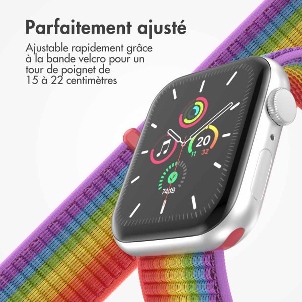 imoshion Bracelet en nylon Apple Watch Series 1 t/m 9 / SE (38/40/41 mm) | Series 10 / 11 (42 mm) - Rainbow