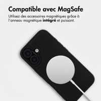 Accezz Coque arrière Edge avec MagSafe Apple iPhone 16 - Noir