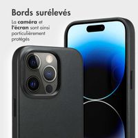 Accezz Étui de téléphone portefeuille en cuir 2-en-1 avec MagSafe Apple iPhone 14 Pro - Onyx Black