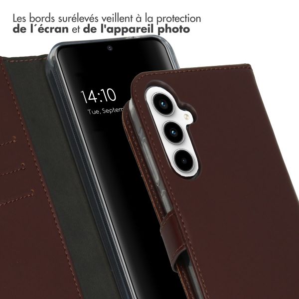 Selencia Étui de téléphone portefeuille en cuir véritable Samsung Galaxy A35 - Brun