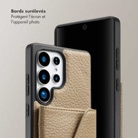 Selencia Coque de télephone Sera avec cordon et porte-cartes enveloppe Samsung Galaxy S25 Ultra - Taupe
