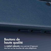 Accezz Coque arrière en cuir avec MagSafe Apple iPhone 16 - Nightfall Blue