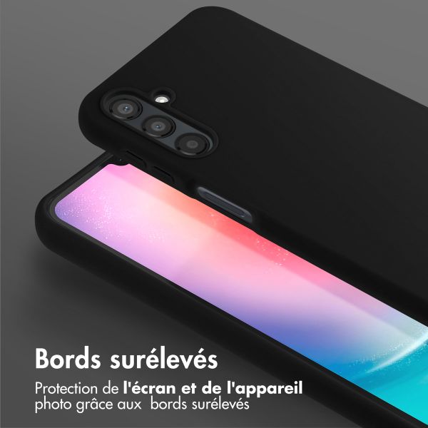 Selencia Coque silicone avec cordon amovible Samsung Galaxy A25 (5G) - Noir