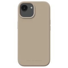 iDeal of Sweden Coque Silicone iPhone 13/14/15/16e - Beige