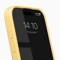 iDeal of Sweden Coque Silicone Apple iPhone 16 - Soft Lemon