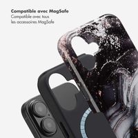 Selencia Coque arrière Vivid Tough avec MagSafe iPhone 16 - Chic Marble Black