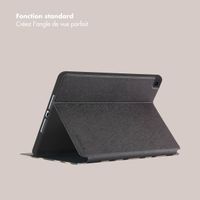 Selencia Coque tablette Vivid Apple iPad 9 (2021) 10.2 pouces / iPad 8 (2020) 10.2 pouces / iPad 7 (2019) 10.2 pouces - Art Wave Black
