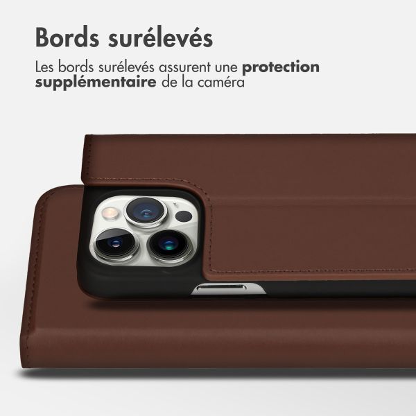 Accezz Étui de télephone Slim Folio en cuir de qualité supérieure Apple iPhone 14 Pro - Marron