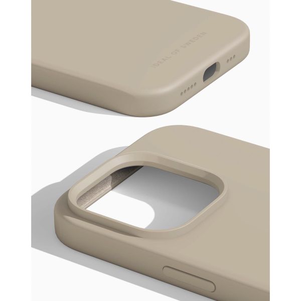 iDeal of Sweden Coque Silicone Apple iPhone 14 Pro - Beige