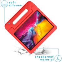 imoshion Coque kidsproof avec poignée iPad Pro 11 (2022) / Pro 11 (2021) / Pro 11 (2020) - Rouge