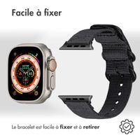 imoshion Bracelet en nylon Apple Watch Series 1-10 / SE / Ultra (2) - 42/44/45/46/49 mm - Noir