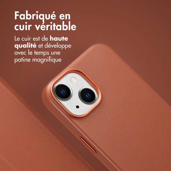 Accezz Étui de téléphone portefeuille en cuir 2-en-1 avec MagSafe iPhone 14 - Sienna Brown