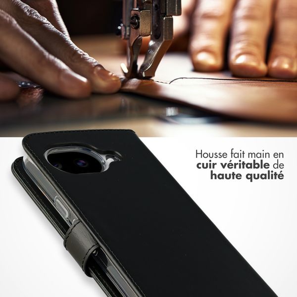 Selencia Étui portefeuille en cuir véritable Google Pixel 10a - Noir