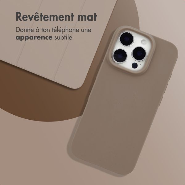 imoshion Coque Couleur Apple iPhone 16 Pro - Marron