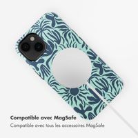 Selencia Coque arrière Vivid Tough avec MagSafe iPhone 14 - Tropical Vibes Light Blue