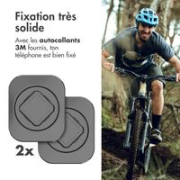 Accezz EasyLock Support de téléphone pour vélo - Avec coque Apple iPhone 15 - Aluminium - Rotation à 360 degrés - Noir
