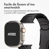 Accezz Bracelet en acier Titane mat Apple Watch | 44/45/46/49 mm - Noir