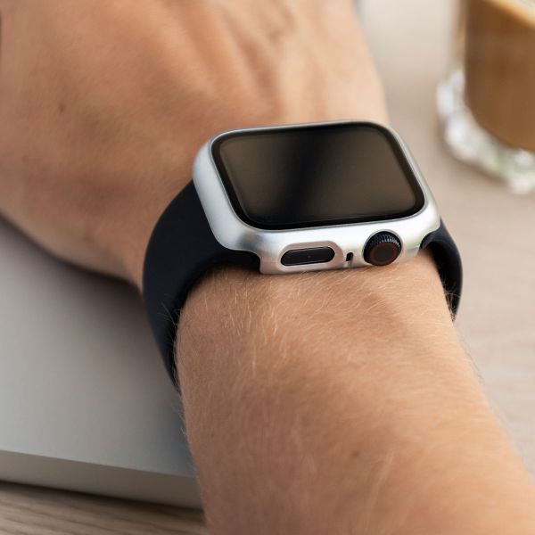 imoshion Coque rigide à couverture complète Apple Watch Series 7 / 8 / 9 - 41 mm - Argent