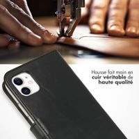 Selencia Étui portefeuille en cuir véritable Apple iPhone 11 - Noir